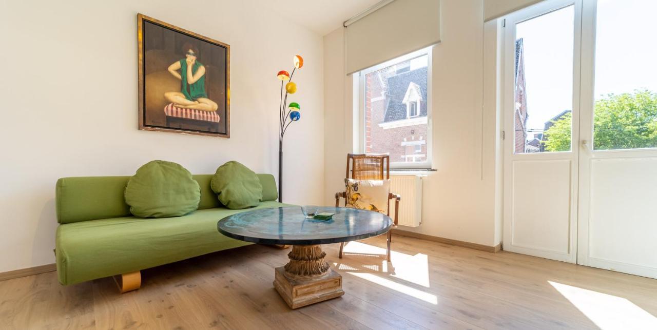 Lyves Two Apartment เลียจ ภายนอก รูปภาพ